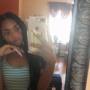 Meet your Posher, Symone